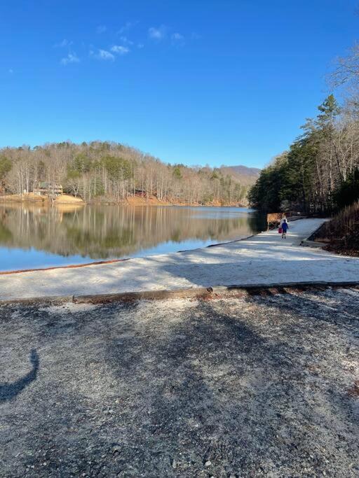 Mountain Views, Pets Welcome-Lake And River Access Lake Lure Ngoại thất bức ảnh