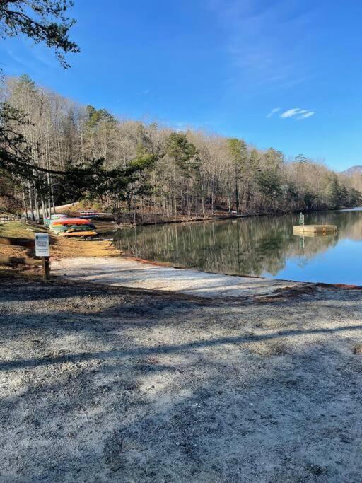 Mountain Views, Pets Welcome-Lake And River Access Lake Lure Ngoại thất bức ảnh